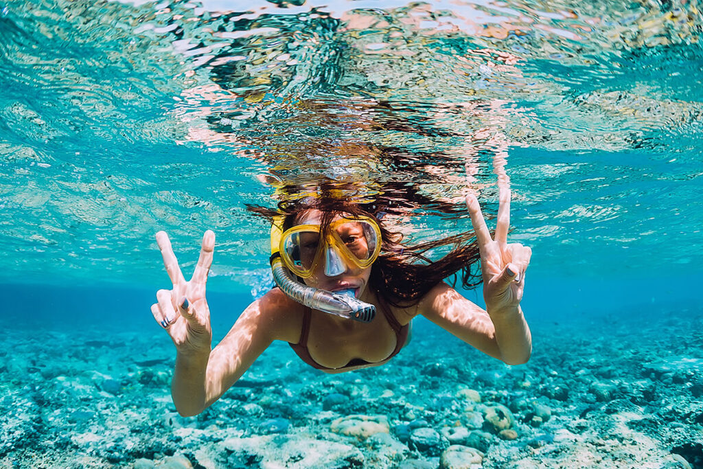 SCUBA DIVING + WATER SPORTS AT GRAND ISLANDSCUBA DIVING + WATER SPORTS AT GRAND ISLAND